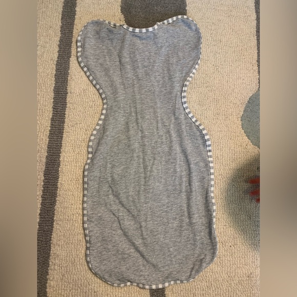 2 Love to dream swaddles Newborn and Medium - Picture 3 of 6